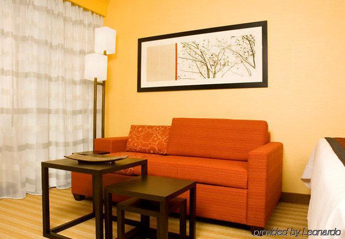 Courtyard By Marriott St. Augustine I-95 Hotel Room photo