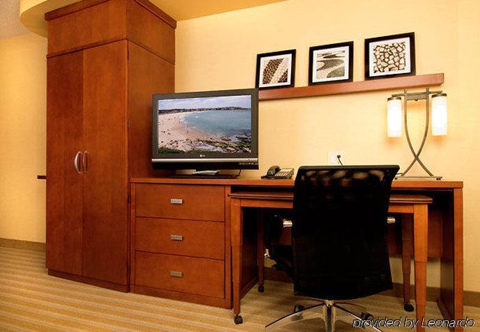 Courtyard By Marriott St. Augustine I-95 Hotel Room photo
